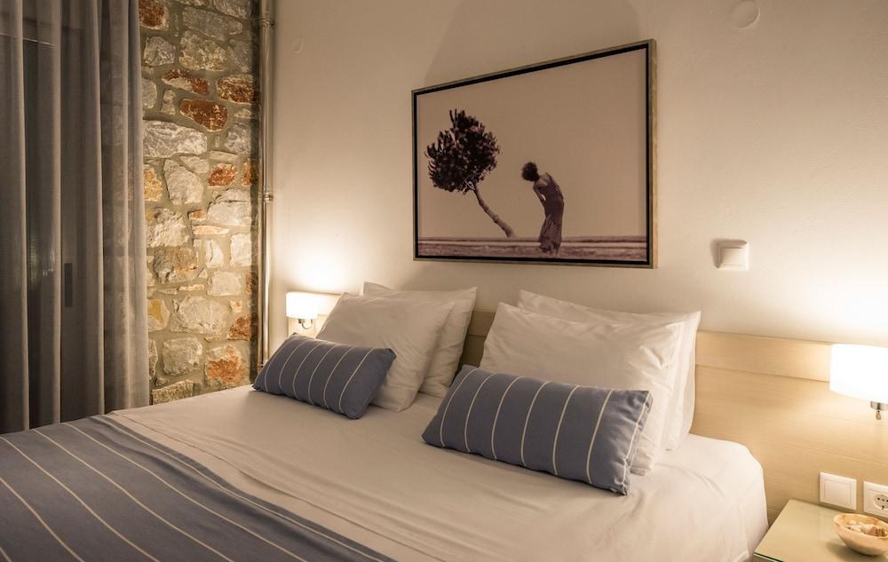 Cedar Bay Beachside Villas Palaiochora Luaran gambar