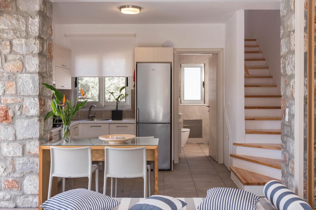 Cedar Bay Beachside Villas Palaiochora Luaran gambar