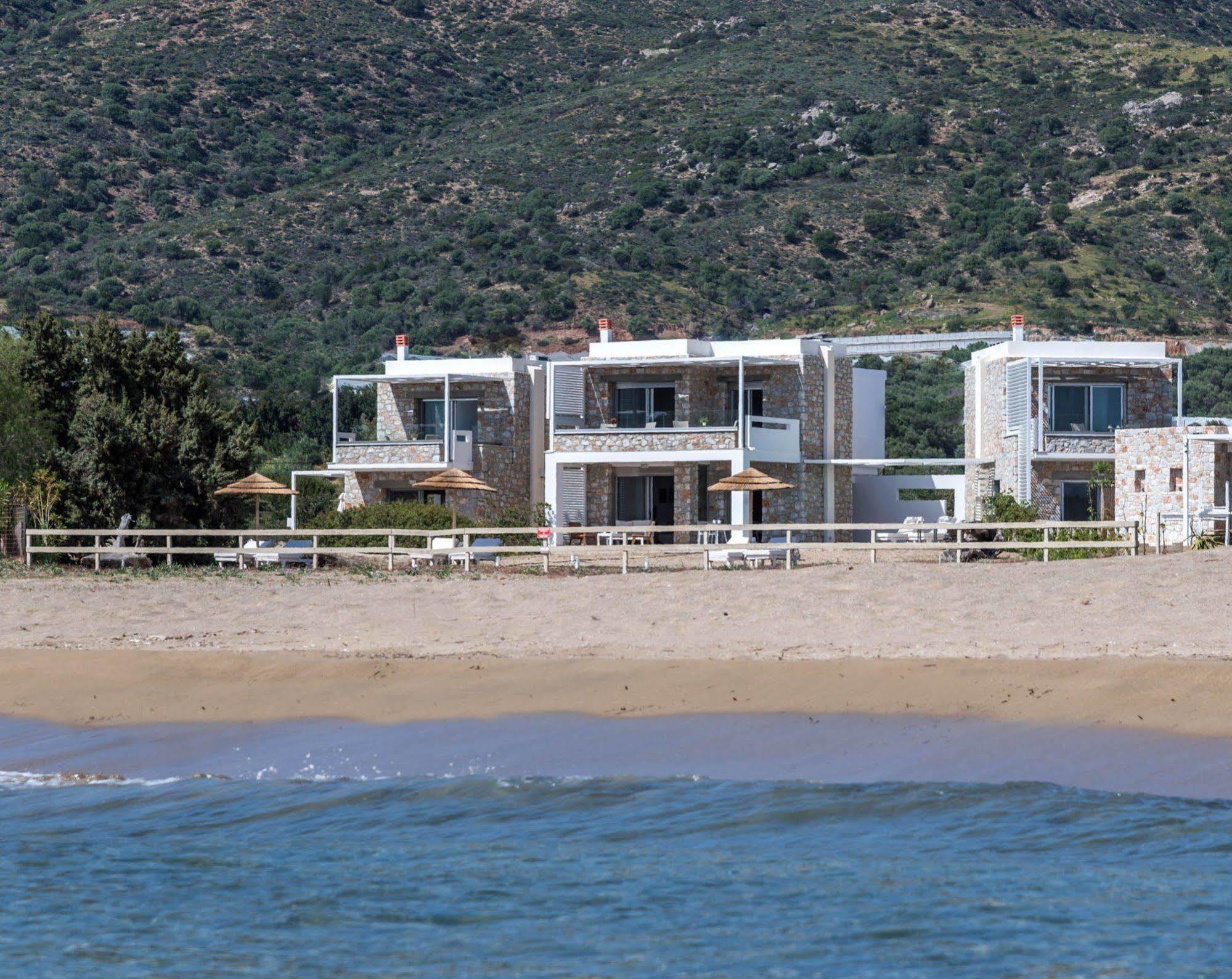 Cedar Bay Beachside Villas Palaiochora Luaran gambar