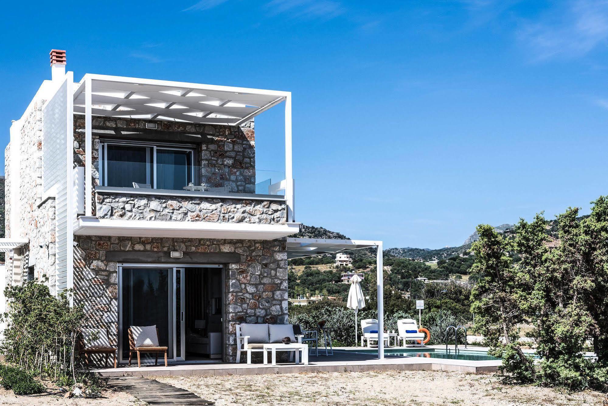 Cedar Bay Beachside Villas Palaiochora Luaran gambar
